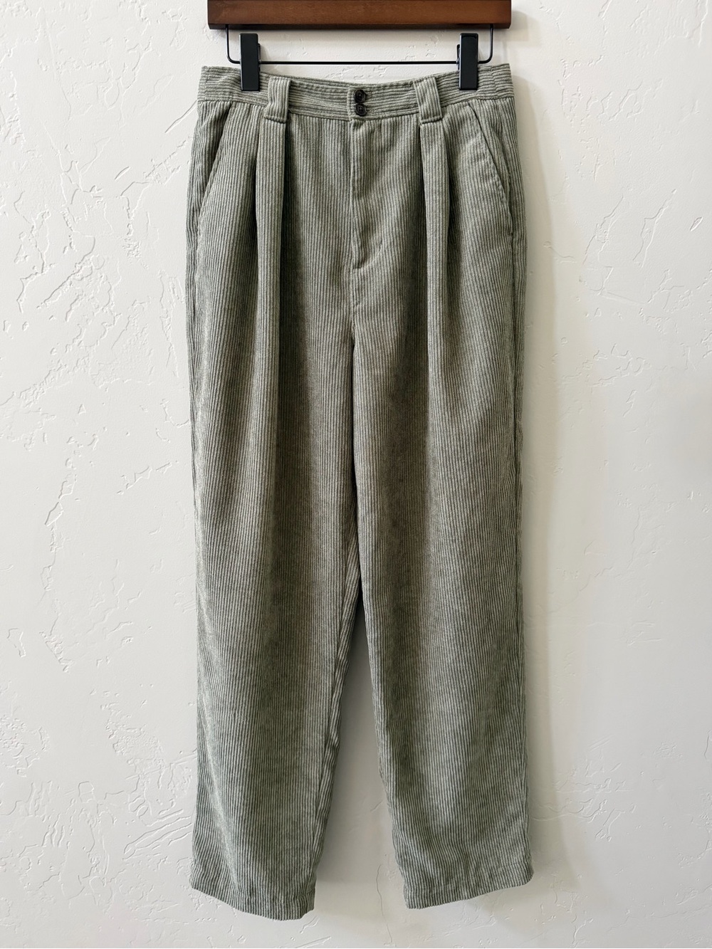Madewell Womens Corduroy High Rise Pleated Tapered Olive Green Pants Size 4 - Picture 2 of 15